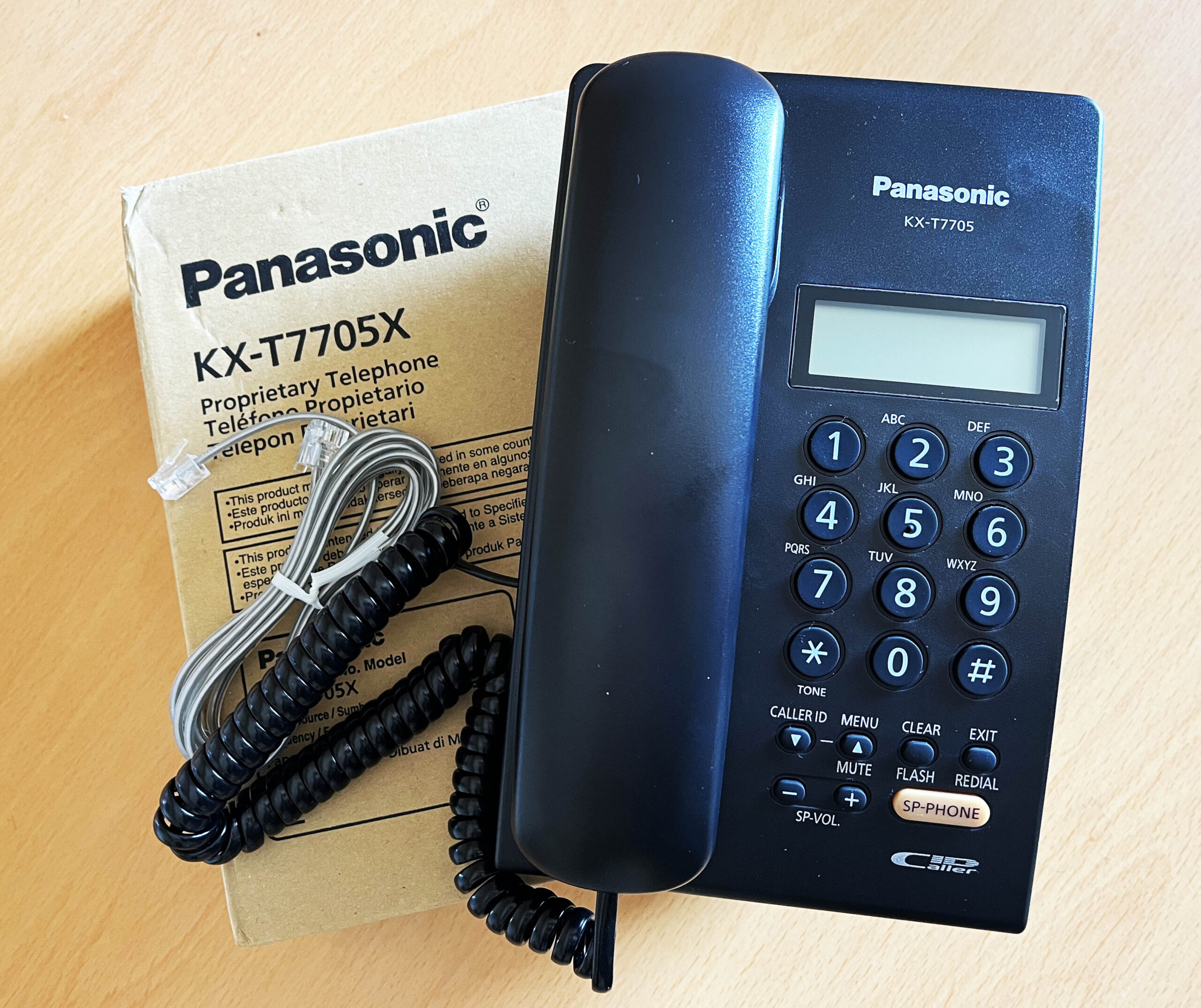 Panasonic Corded Landline Telephone KX-T7705X | Black Colour - Speed Store